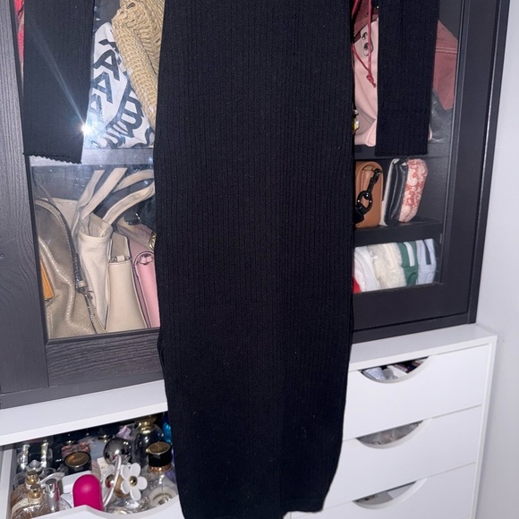 Good American Belted Body Dress - Picture 3 of 8